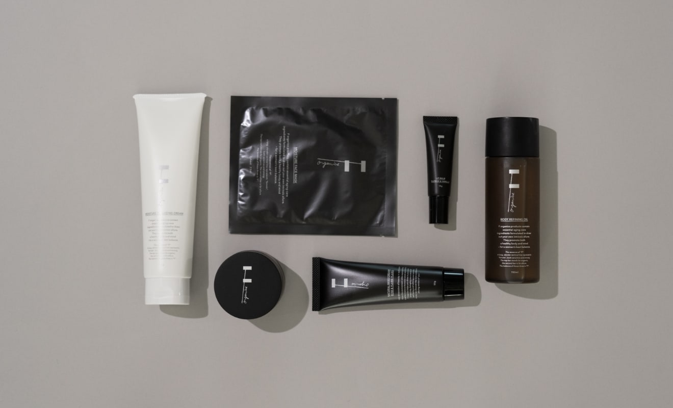 夜モイスチャーライン メインビジュアル